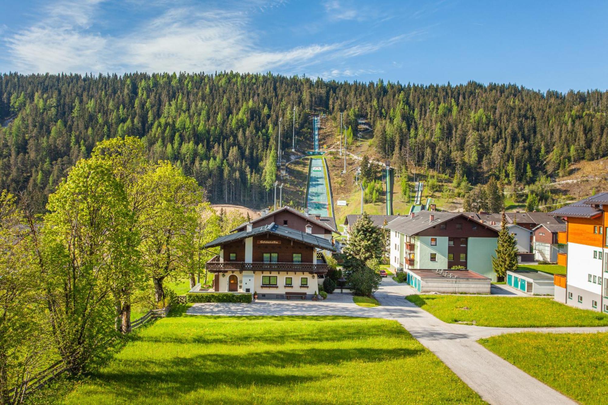 Soldanella 1 By Alpenidyll Apartments Ramsau am Dachstein Bagian luar foto